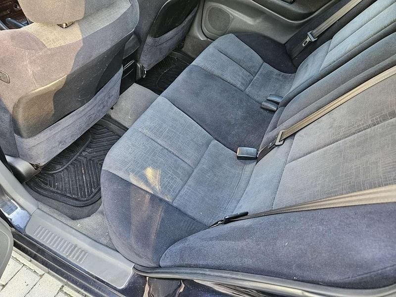 Gebraucht Mitsubishi Galant Elegance 133 PS (97 kW) 2002 Kombi