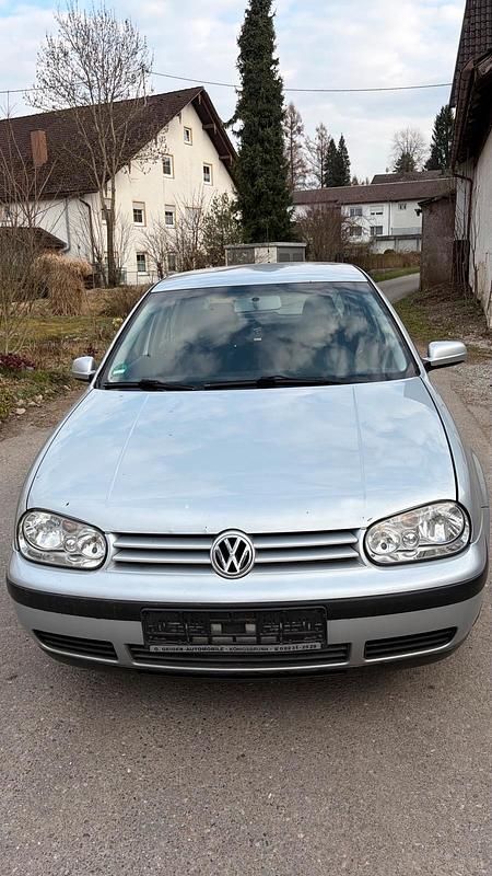 Gebraucht VW Golf IV 101 PS (74 kW) 2002 Limousine