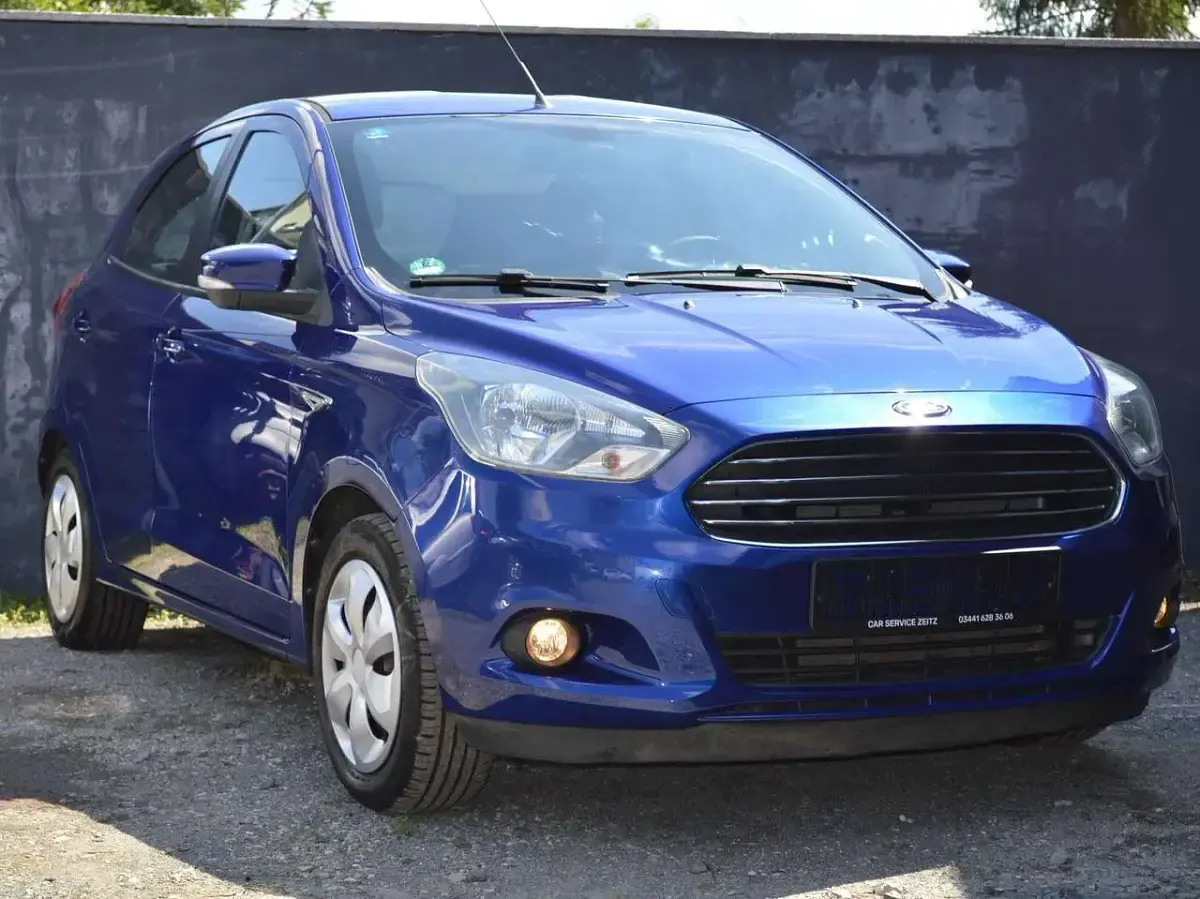 Gebraucht Ford Ka Basis 69 PS (50 kW) 2017 Indicblau metallic Limousine