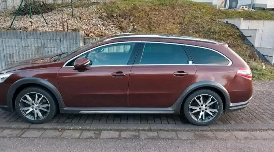 Gebraucht Peugeot 508 RXH 200 PS (147 kW) 2013 Braun Kombi
