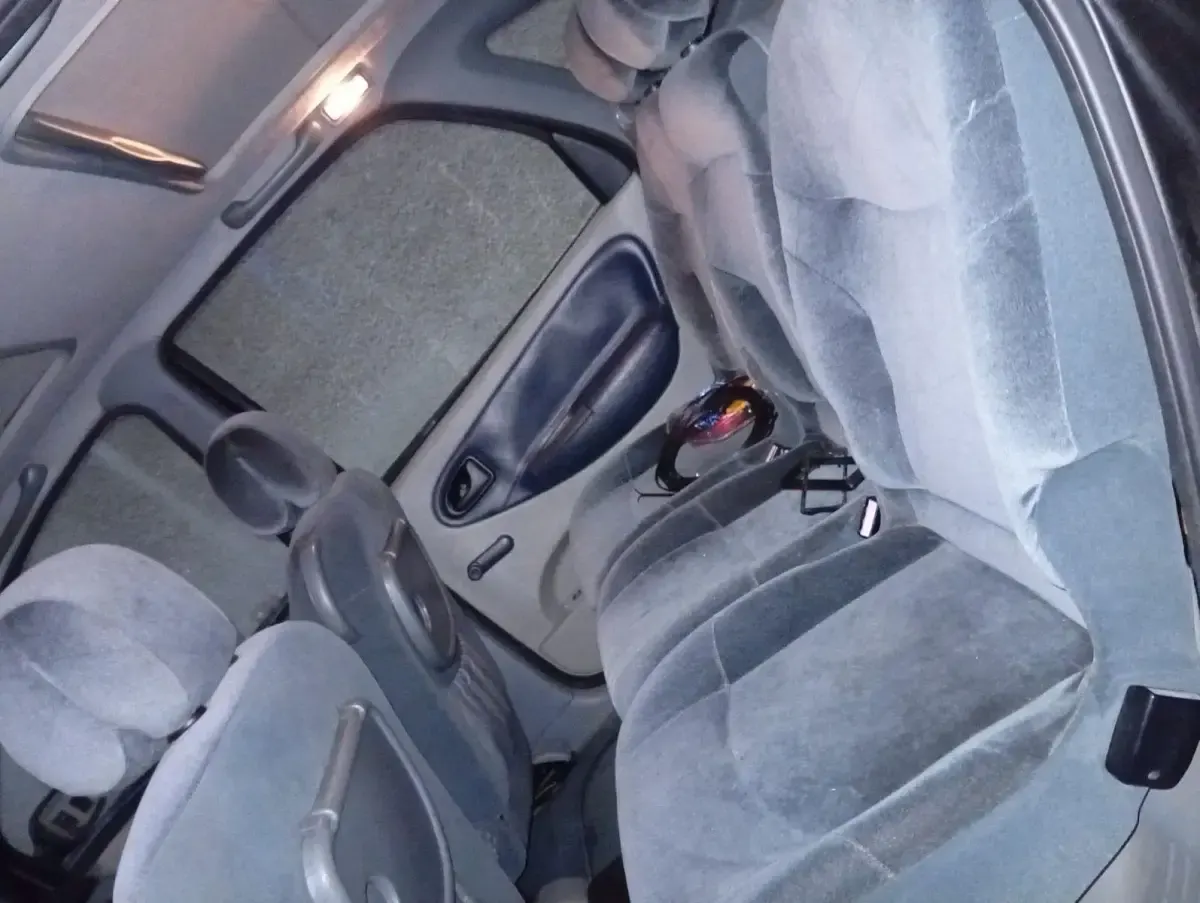 Gebraucht Renault Scénic 90 PS (66 kW) 1999 Schwarz Van / Kleinbus