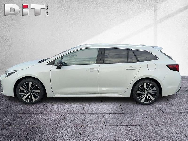 Gebraucht Toyota Corolla 140 PS (102 kW) 2025 Dynamicgrey metallic Kombi