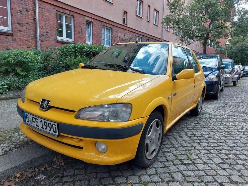 Gelb Gebraucht 2000 Peugeot 106 Sport Kleinwagen | 1.150 € (Superpreis) - Bild 1/4