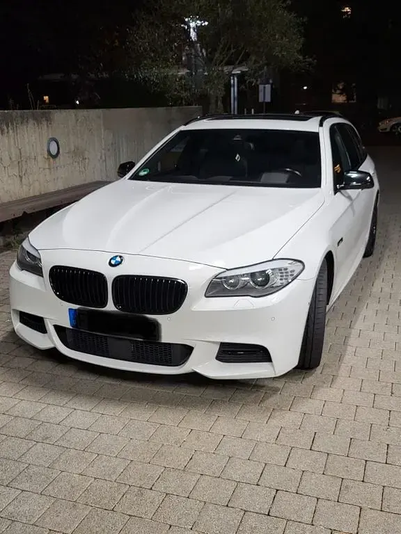 Gebraucht BMW M550 Performance 381 PS (280 kW) 2013 Weiß Kombi