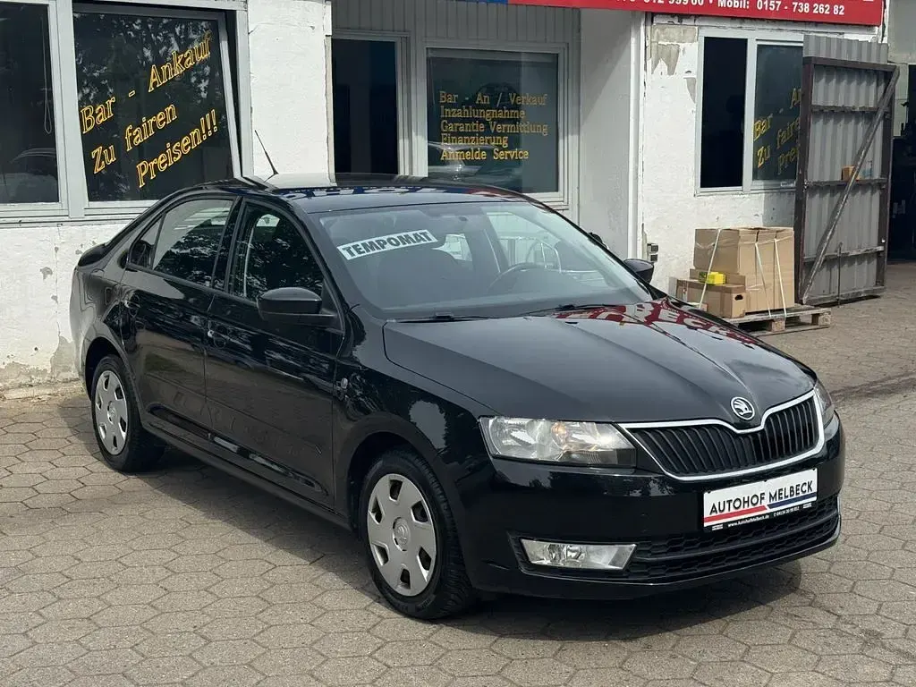 Gebraucht Skoda Rapid Ambition 86 PS (63 kW) 2013 Cerna magic/black magic Kleinwagen