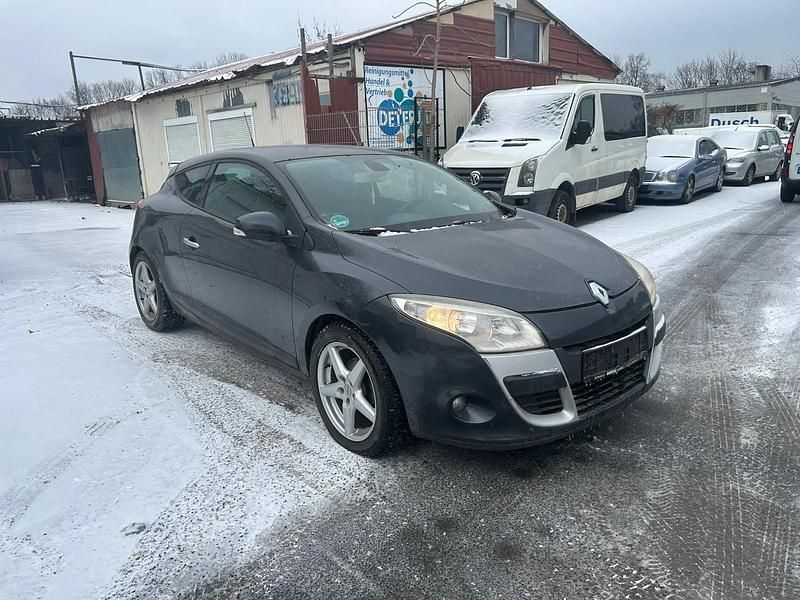 Gebraucht Renault Mégane Coupé 107 PS (78 kW) 2009 Coupé
