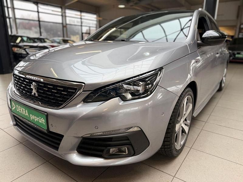 Gebraucht Peugeot 308 Allure 131 PS (96 kW) 2020 Grau Kombi