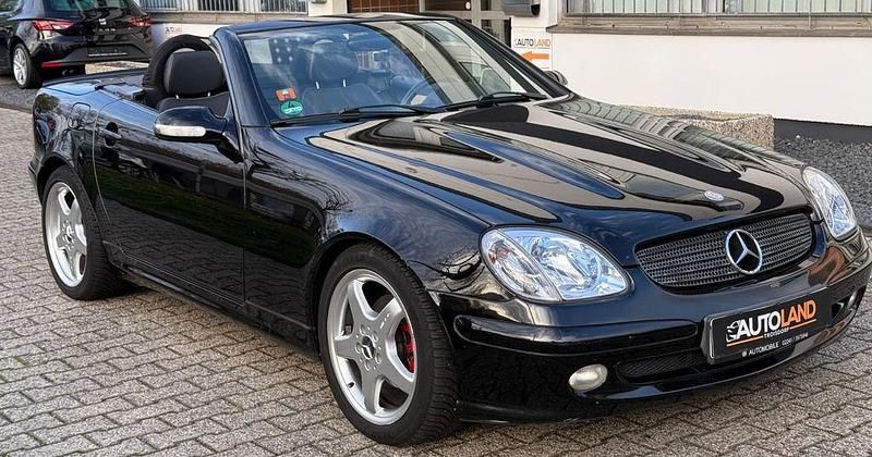 Schwarz Gebraucht 2002 Mercedes SLK200 Edition Cabrio | 4.999 € (Teuer) - Bild 1/4