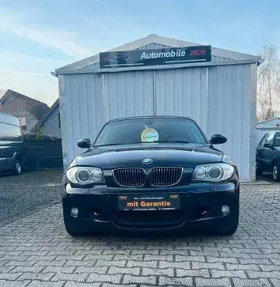 Gebraucht BMW 120 197 PS (144 kW) 2007 Schwarz Kleinwagen