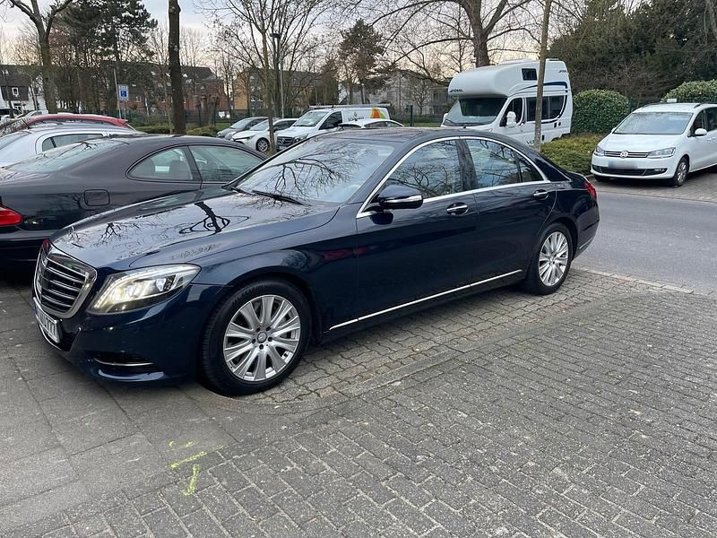 Gebraucht Mercedes S500 455 PS (334 kW) 2014 Blau Limousine