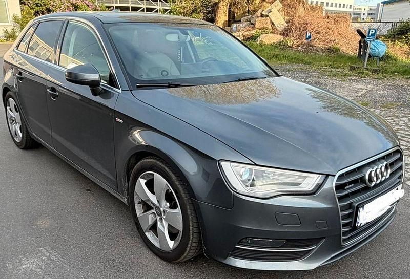 Usata Audi A3 Performance 184 CV (135 kW) 2015 Grigio Berlina