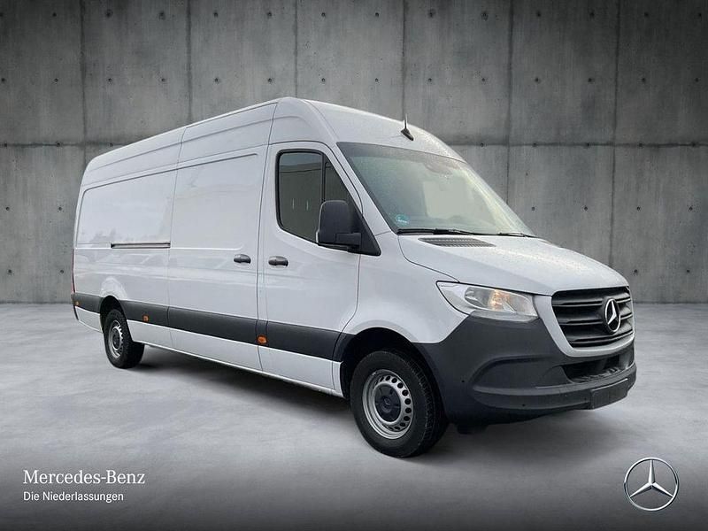 Gebraucht Mercedes Sprinter 170 PS (125 kW) 2024 Weiß Van