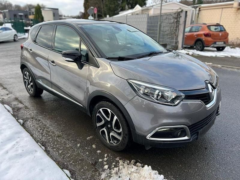 Gebraucht Renault Captur 90 PS (66 kW) 2016 Schwarz SUV