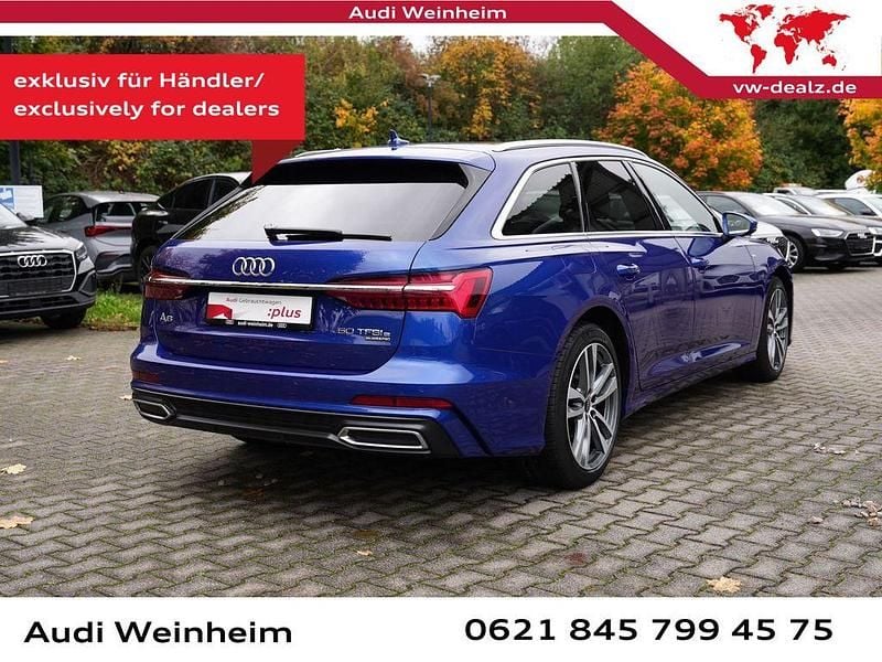Gebraucht Audi A6 S-Line 299 PS (219 kW) 2022 Ultrablau metallic Kombi