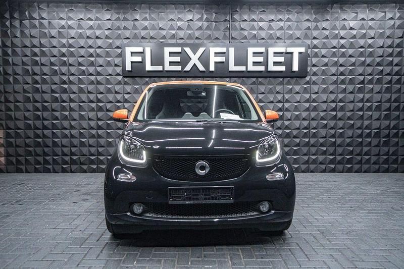 Gebraucht Smart ForTwo Cabrio 90 PS (66 kW) 2016 Schwarz Cabrio