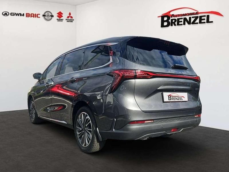 Neu DFSK Forthing 4 177 PS (130 kW) 2025 Grau metallic Van / Kleinbus