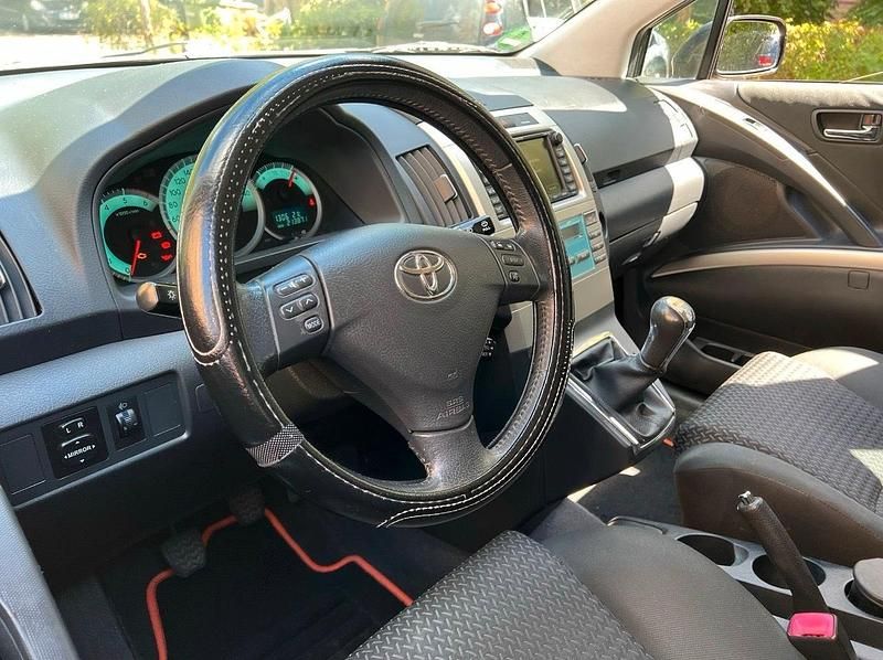 Gebraucht Toyota Verso 177 PS (130 kW) 2007 Schwarz Van / Kleinbus