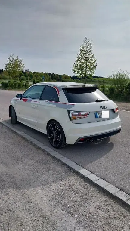 Gebraucht Audi A1 S-Line 122 PS (89 kW) 2014 Weiß Kleinwagen