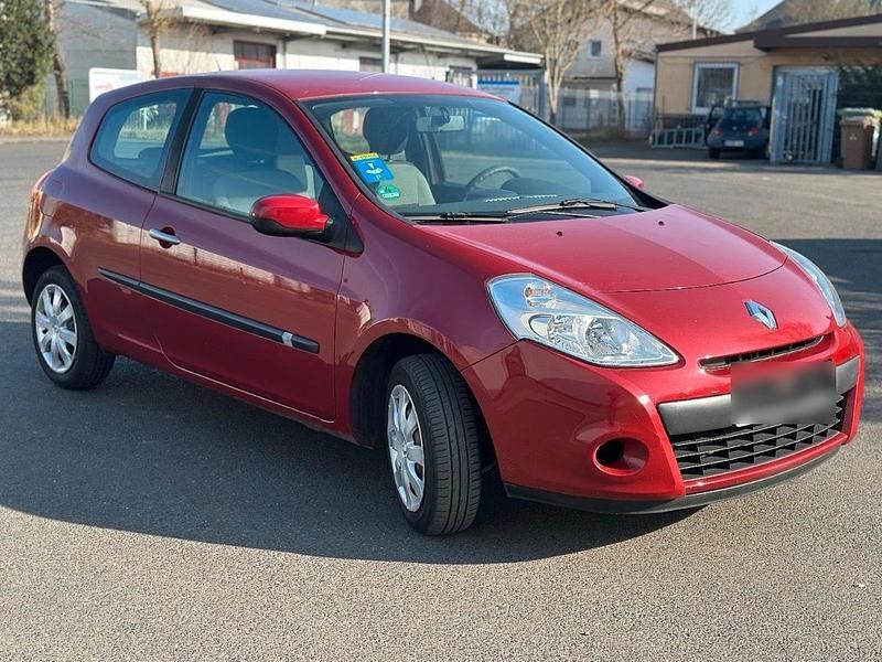 Rot Gebraucht 2011 Renault Clio II Kleinwagen | 2.500 € - Bild 1/4