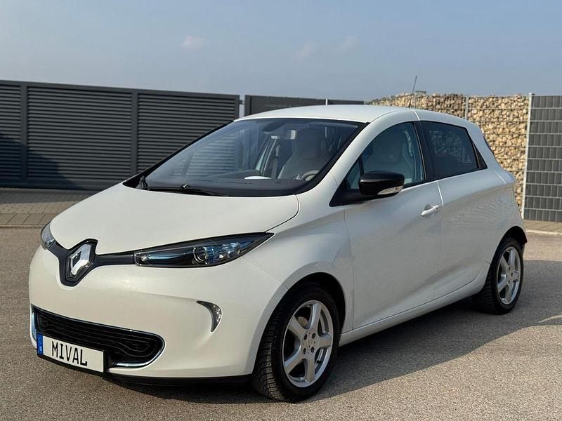 Gebraucht Renault Zoe Zen 42 kW (58 PS) 2013 Weiß Kleinwagen