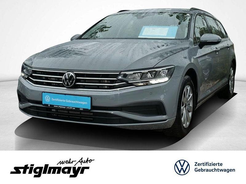 Mondsteingrau Gebraucht 2022 VW Passat Conceptline Kombi | 23.740 € (Guter Preis) - Bild 1/4