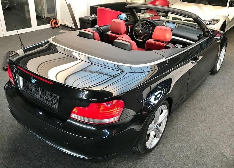 Gebraucht BMW 125 Cabriolet Performance 218 PS (160 kW) 2009 Schwarz Cabrio
