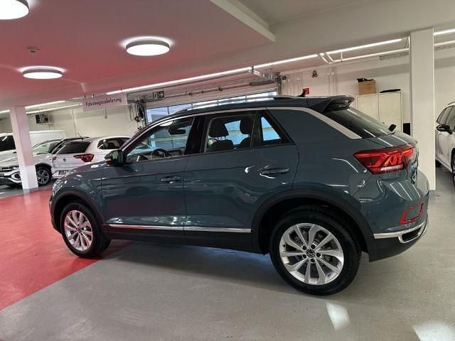 Gebraucht VW T-Roc Style 150 PS (110 kW) 2025 Petroleum blue metallic SUV