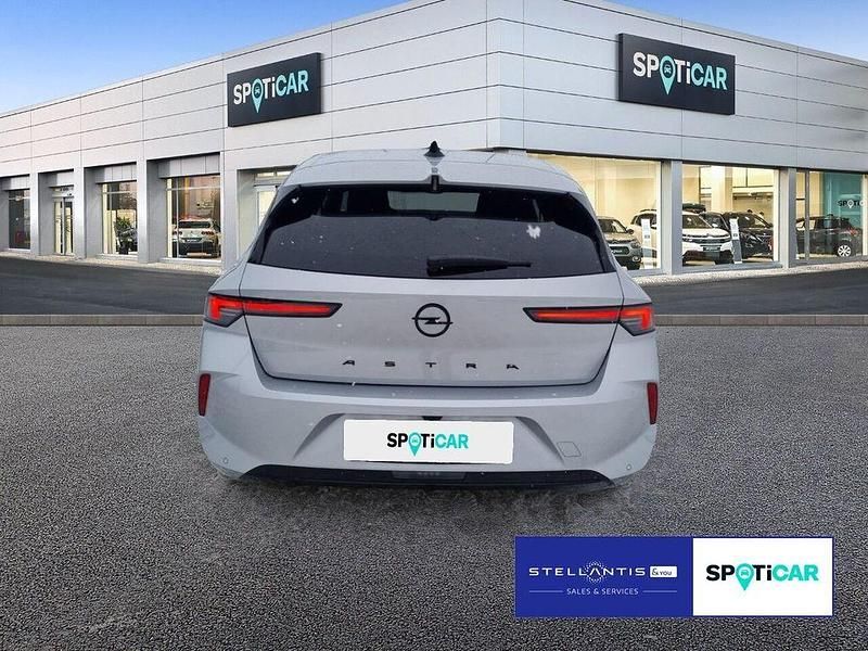 Gebraucht Opel Astra 131 PS (96 kW) 2025 Grau Limousine