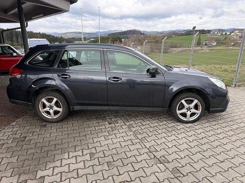 Gebraucht Subaru Outback Active 150 PS (110 kW) 2014 Grau Kombi