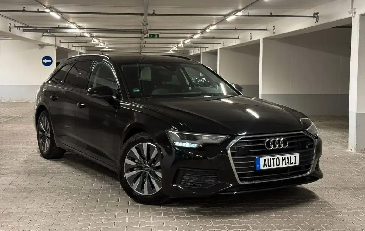 Gebraucht Audi A6 Basis 163 PS (119 kW) 2022 Schwarz Kombi