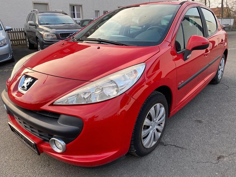 Gebraucht Peugeot 207 Urban Move 95 PS (69 kW) 2009 Rot Kleinwagen