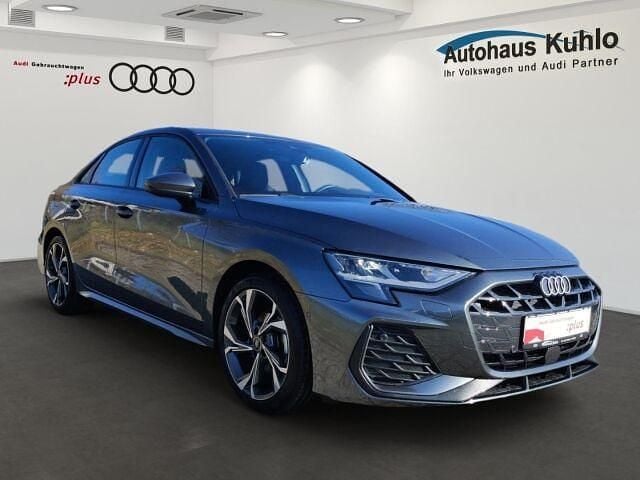 Second-hand Audi A3 S-Line 150 CP (110 kW) 2024 Gri Berlinǎ