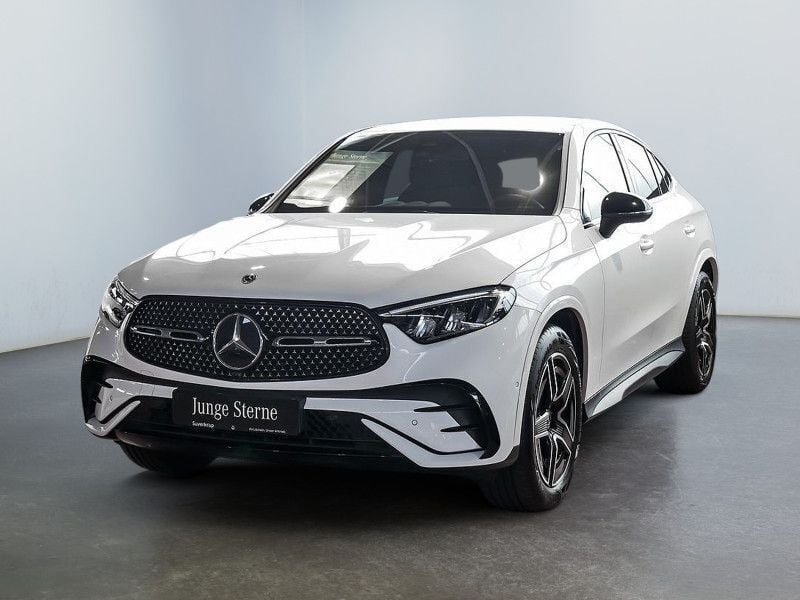 Weiß Gebraucht 2024 Mercedes GLC220 AMG Coupé | 59.220 € (Superpreis) - Bild 1/4
