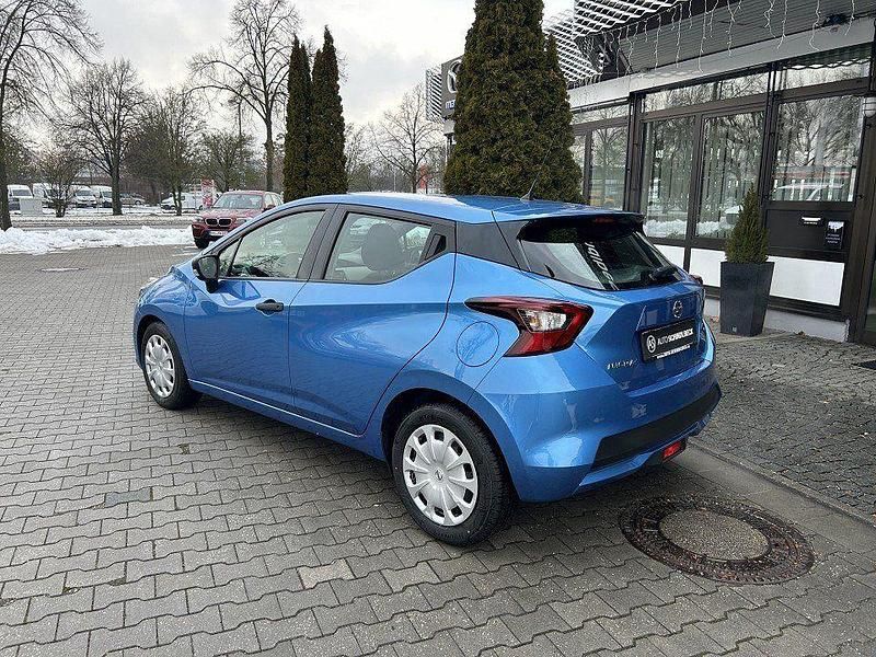 Gebraucht Nissan Micra Visia+ 90 PS (66 kW) 2017 Blau Kleinwagen