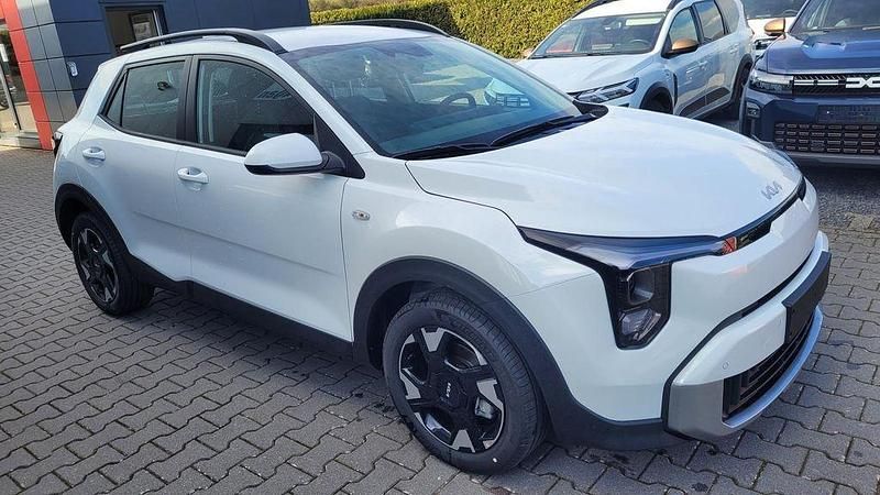 Neu Kia Stonic 101 PS (74 kW) 2025 Schneeweiß SUV