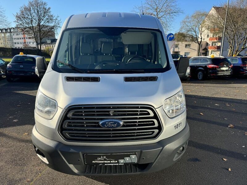 Second-hand Ford Transit 131 CP (96 kW) 2019 Argintiu Break