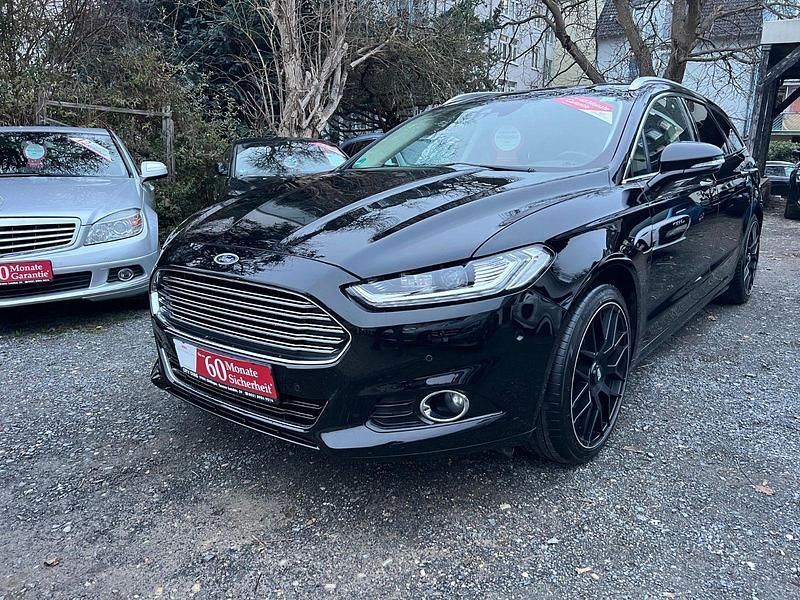 Gebraucht Ford Mondeo Titanium 179 PS (131 kW) 2017 Schwarz Limousine