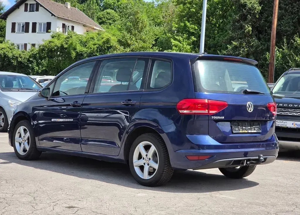 Gebraucht VW Touran 116 PS (85 kW) 2017 Blau Van / Kleinbus