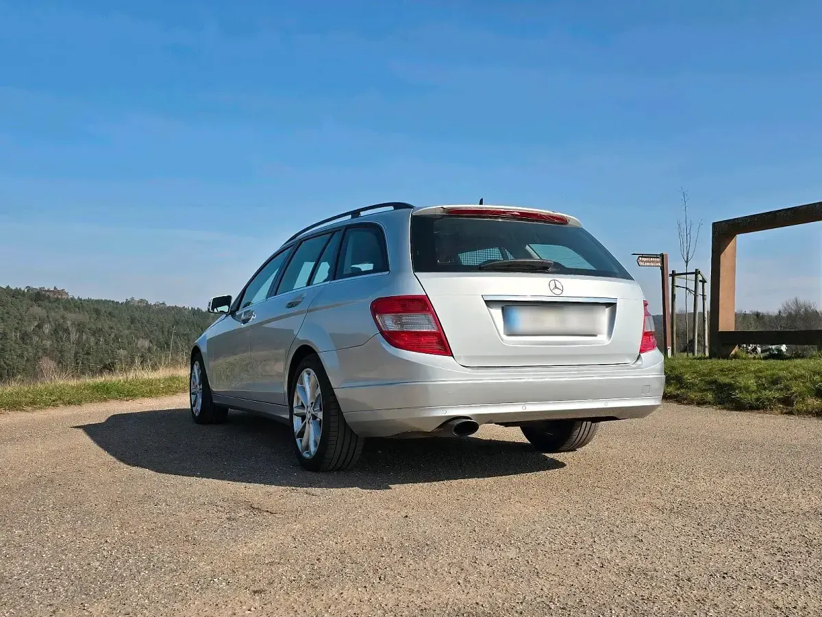 Gebraucht Mercedes 220 170 PS (125 kW) 2008 Silber Kombi