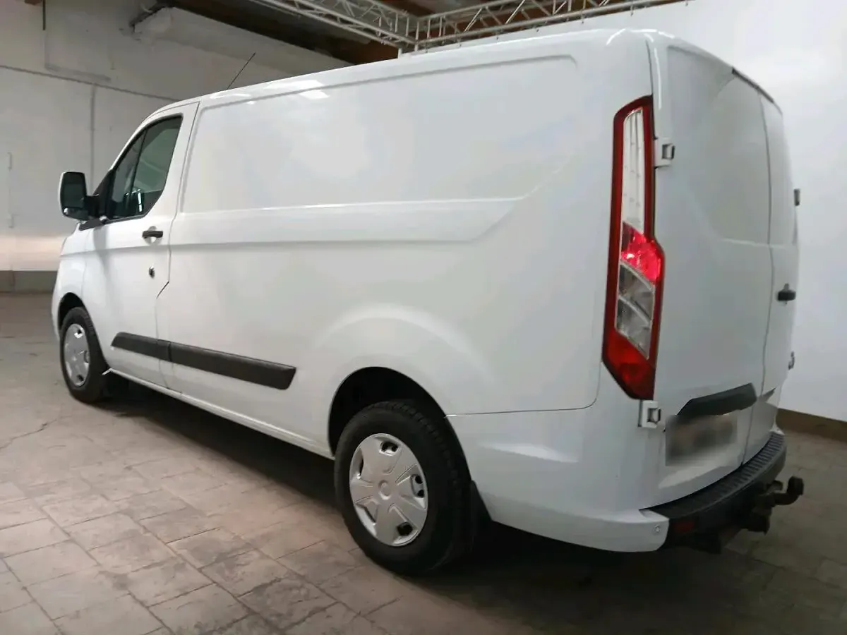 Gebraucht Ford Transit Custom Trend 107 PS (78 kW) 2021 Weiß Van / Kleinbus