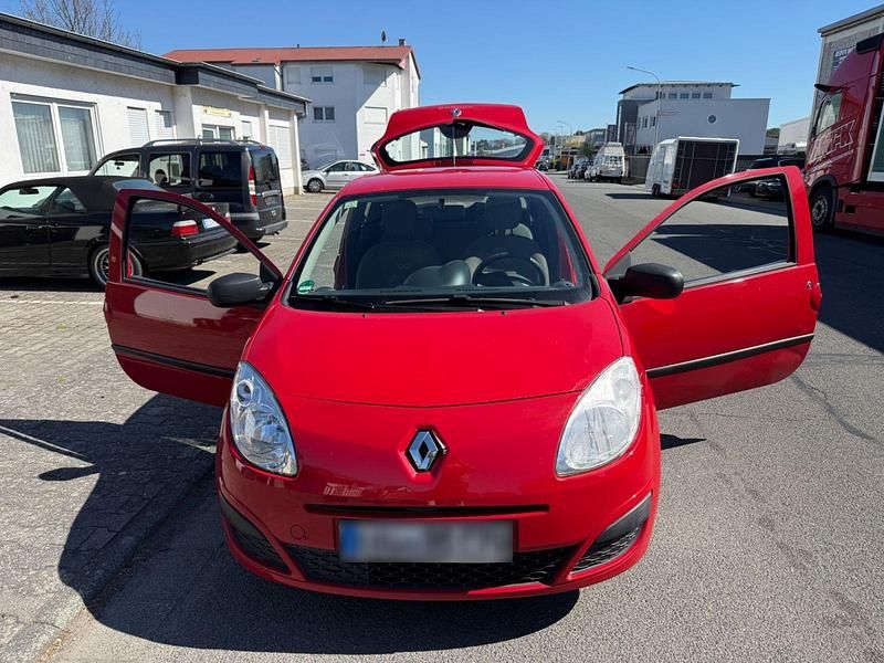 Gebraucht Renault Twingo 58 PS (42 kW) 2011 Rot Kleinwagen