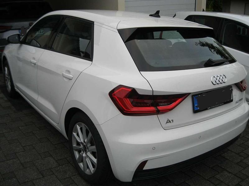 Gebraucht Audi A1 Sportback Advanced 116 PS (85 kW) 2024 Weiß Kleinwagen