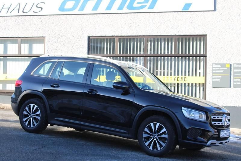 Gebraucht Mercedes GLB180 136 PS (100 kW) 2022 Schwarz SUV