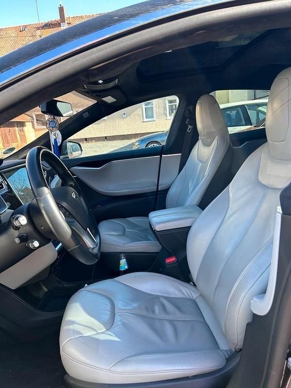 Gebraucht Tesla Model S 269 kW (367 PS) 2014 Schwarz Kleinwagen