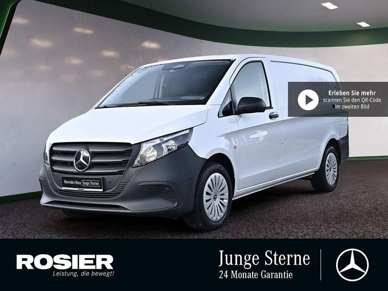 Weiss / arktikweiss Gebraucht 2024 Mercedes Vito Van / Kleinbus | 33.308 € (Fairer Preis) - Bild 1/4