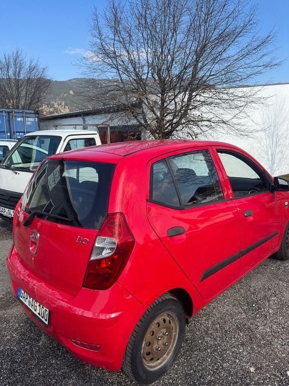 Gebraucht Hyundai i10 Classic 67 PS (49 kW) 2010 Rot Kleinwagen