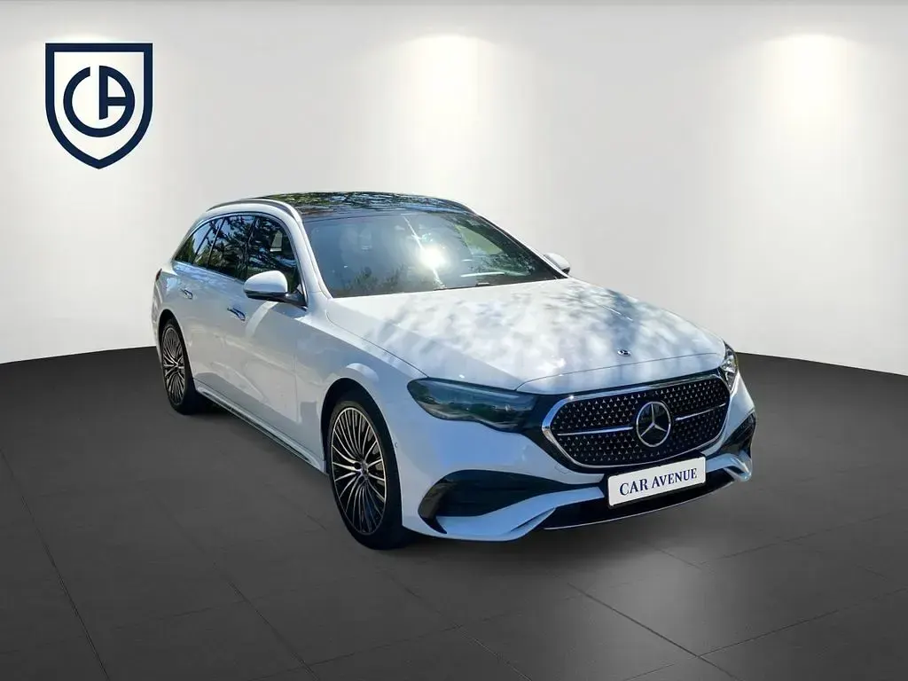 Gebraucht Mercedes E220 Advanced Plus 197 PS (144 kW) 2025 Weiß schwarz Limousine