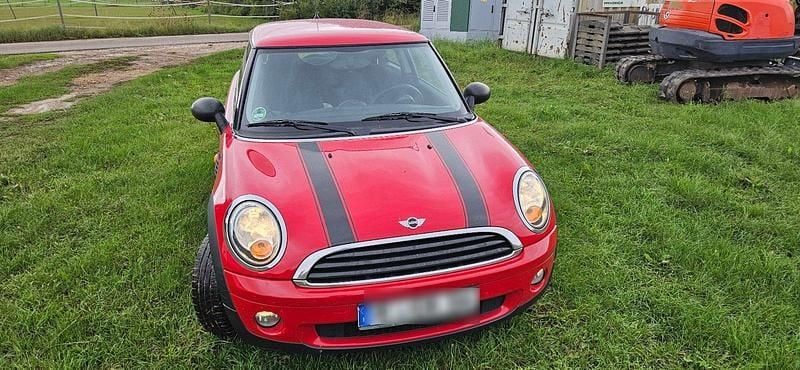 Gebraucht Mini Cooper 75 PS (55 kW) 2009 Rot Kleinwagen