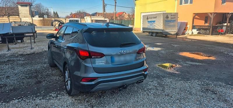 Gebraucht Hyundai Santa Fe 200 PS (147 kW) 2018 Grau SUV