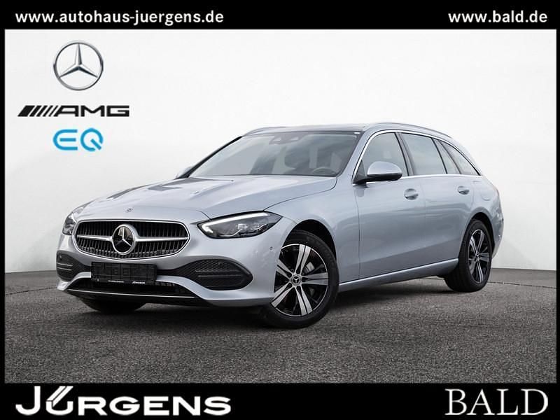 Silber hightech silver metall Gebraucht 2024 Mercedes C300e Avantgarde Kombi | 41.880 € (Superpreis) - Bild 1/4